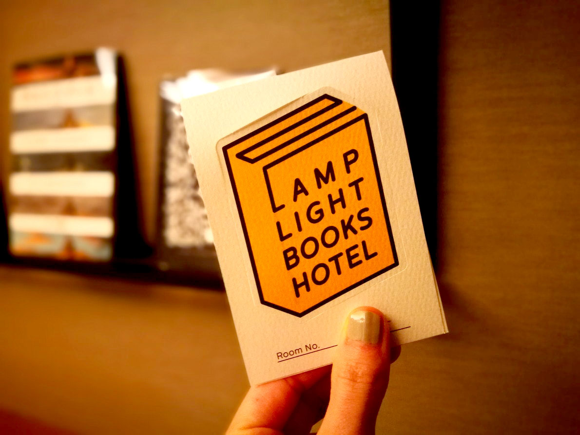 カードキーケース-ランプライトブックスホテル名古屋-Lamp Light Books Hotel Nagoya
